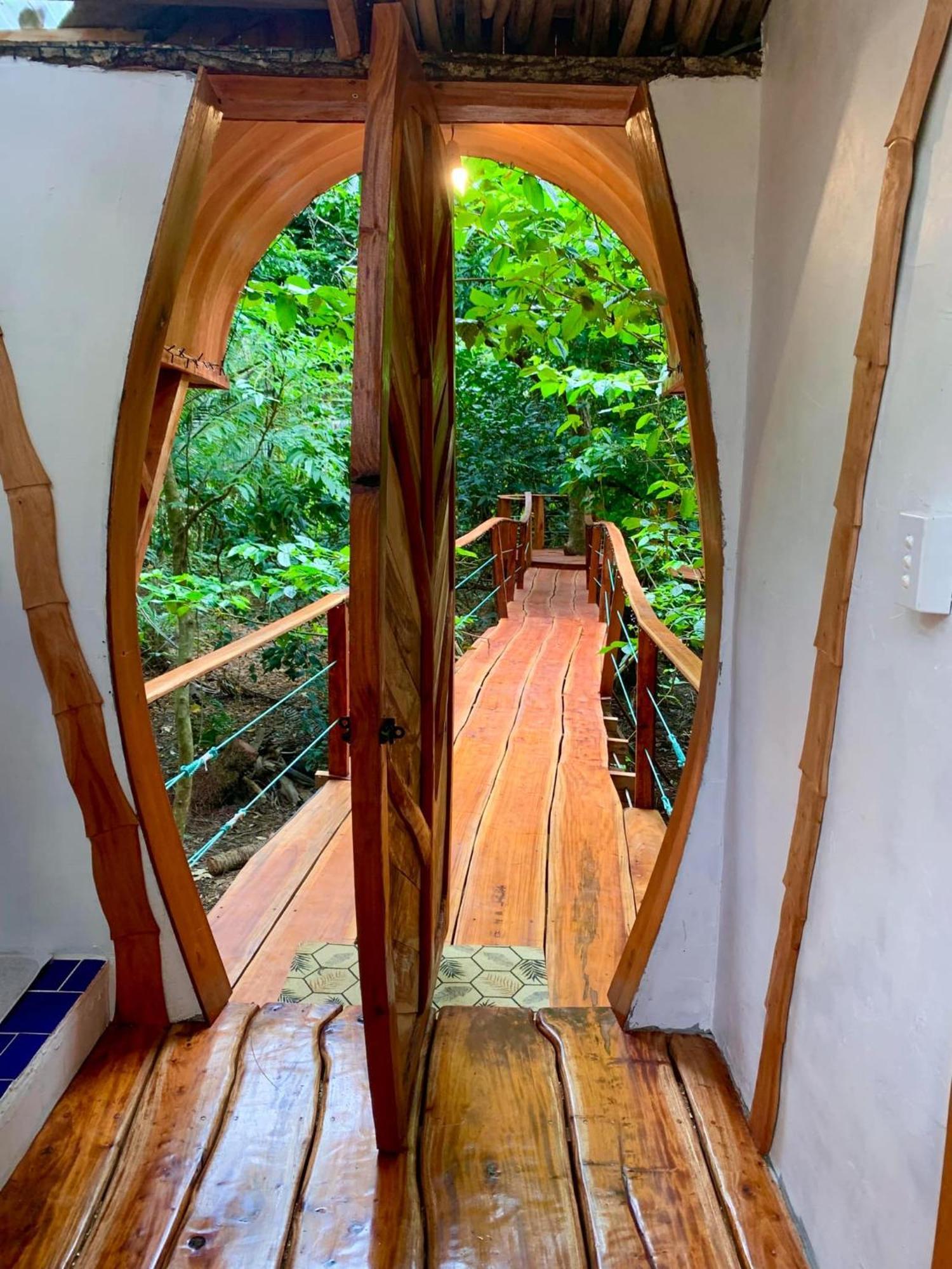 Tukulolo Treehouses Makaunga Buitenkant foto